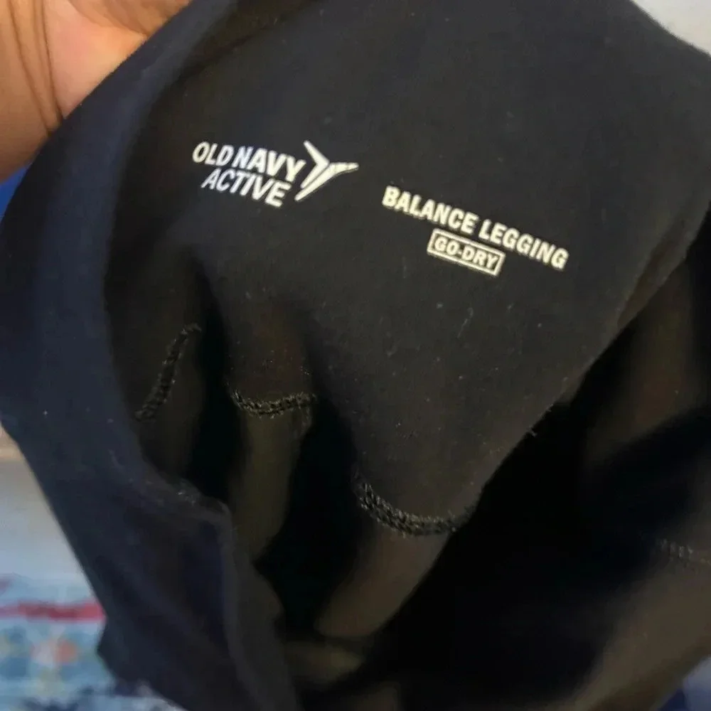 Old Navy Active 8” Black Bike Shorts